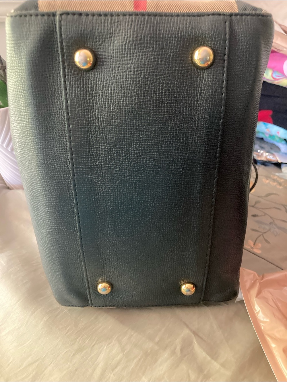 (Reposh) from @jebwa Burberry calfskin Canterbury tote. 😍 - Picture 7 of 17